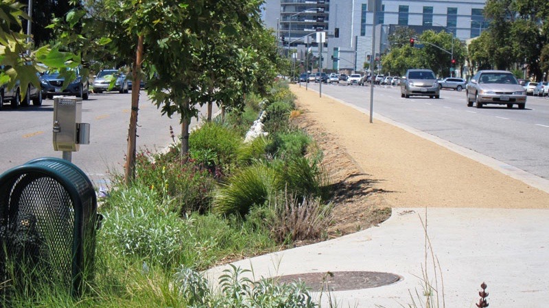 financing green stormwater infrastructure to increase water supply and improve water quality in los angeles county