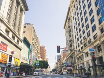 buildings loom large in street-level air quality