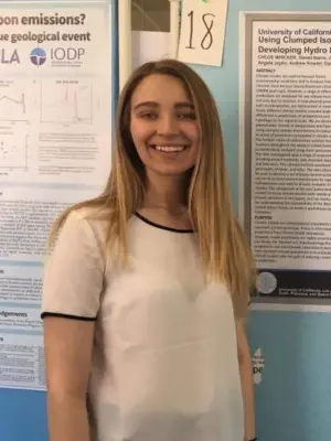 chloe whicker