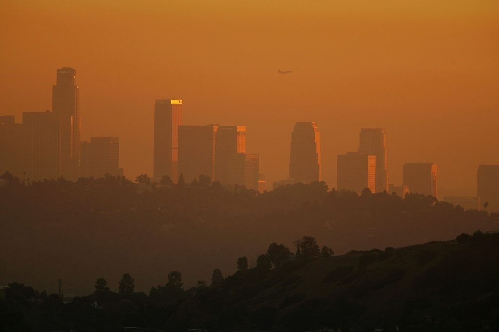 gov. brown has 2 bills to help california’s air quality