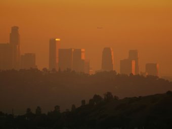 gov. brown has 2 bills to help california’s air quality