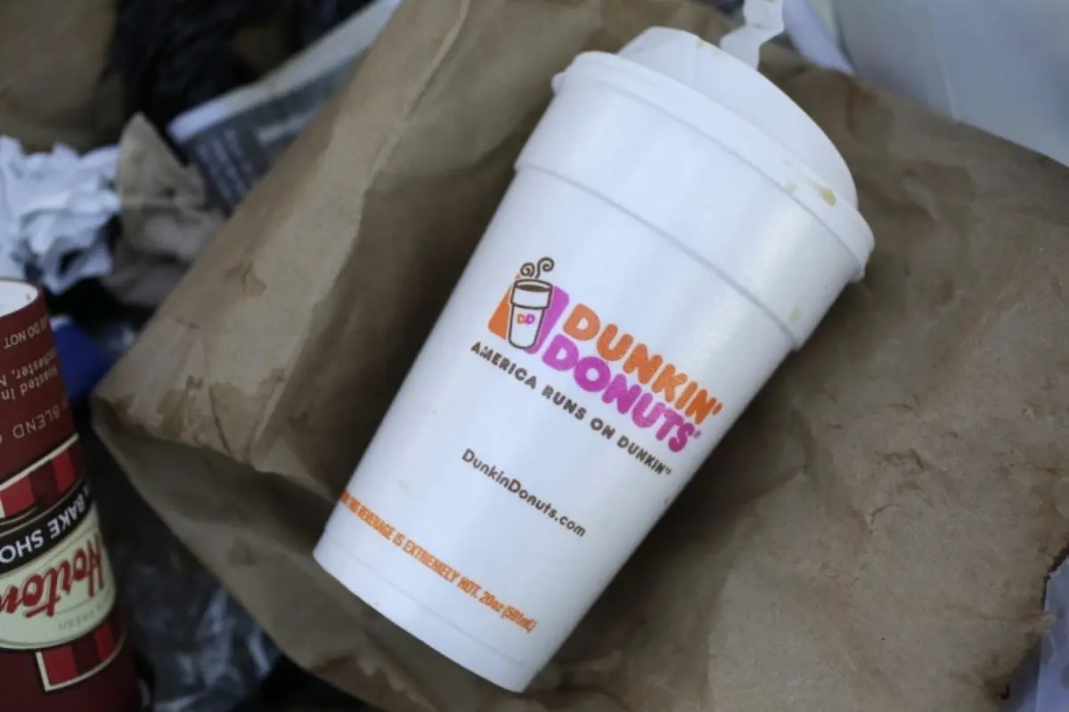 dunkin’ donuts joins eco-friendly parade, will switch to paper cups by 2020