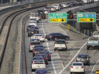 metro wants to end free rides for clean-air vehicles in toll lanes