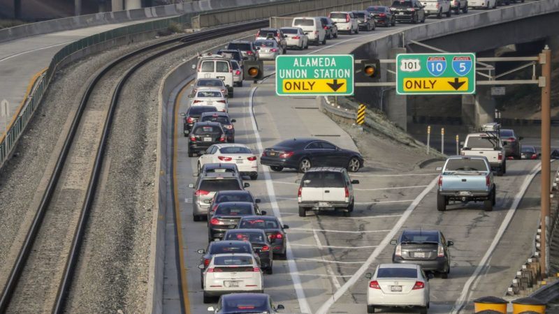 metro wants to end free rides for clean-air vehicles in toll lanes