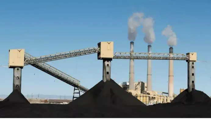 the trump administration just dropped its pro-coal alternative to obama’s clean power plan