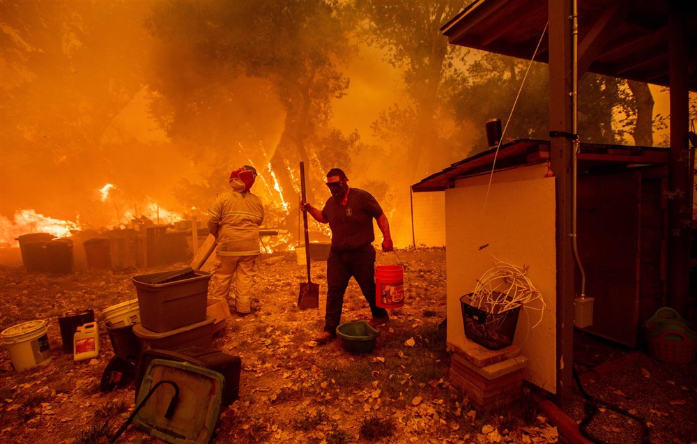 experts reject trump claim that california water policies hurt firefighting