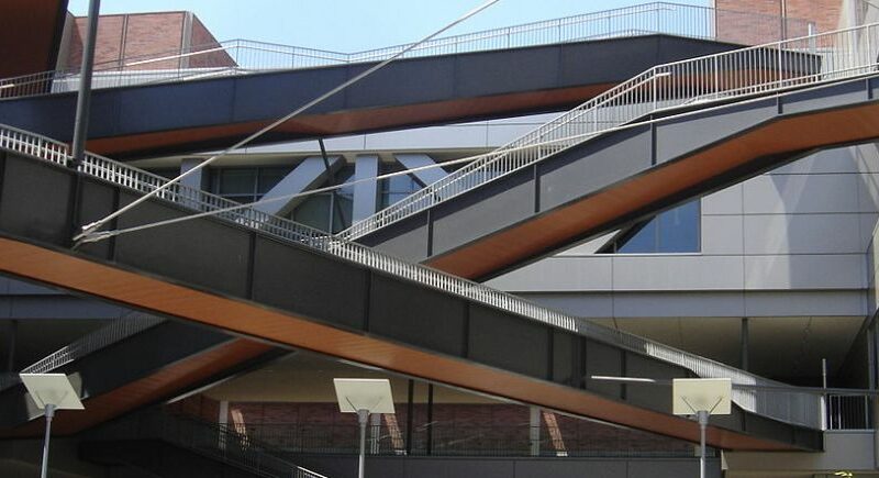 california_nanosystems_institute_interior_walkways_ucla