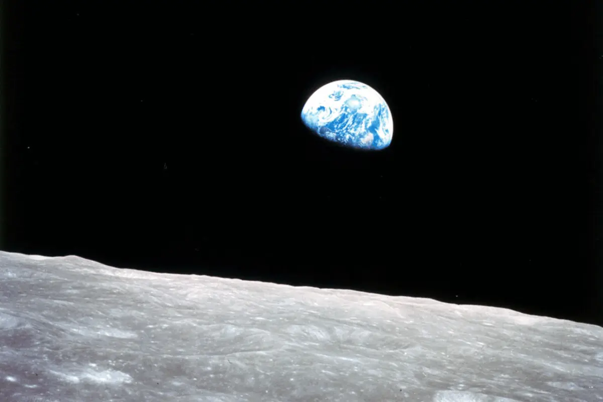 how the iconic 1968 earthrise photo changed our relationship to the planet