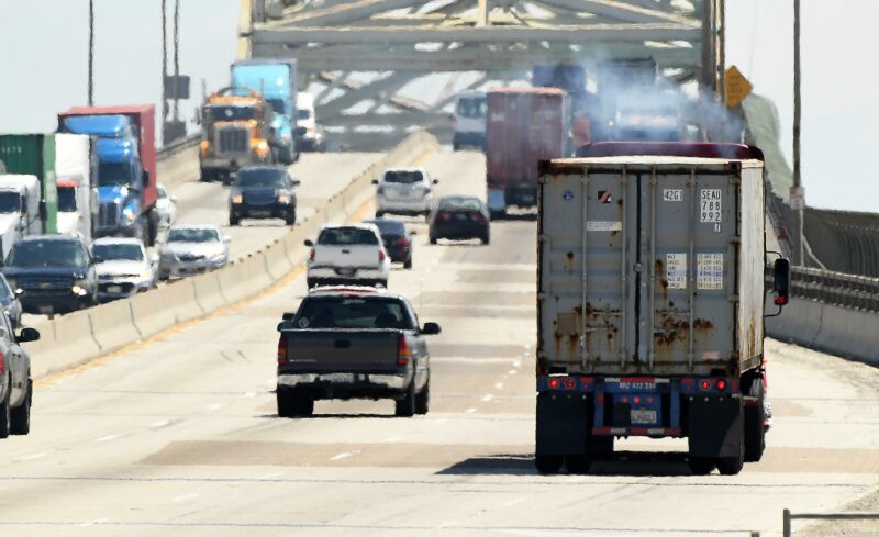 diesel truck emissions in port of los angeles