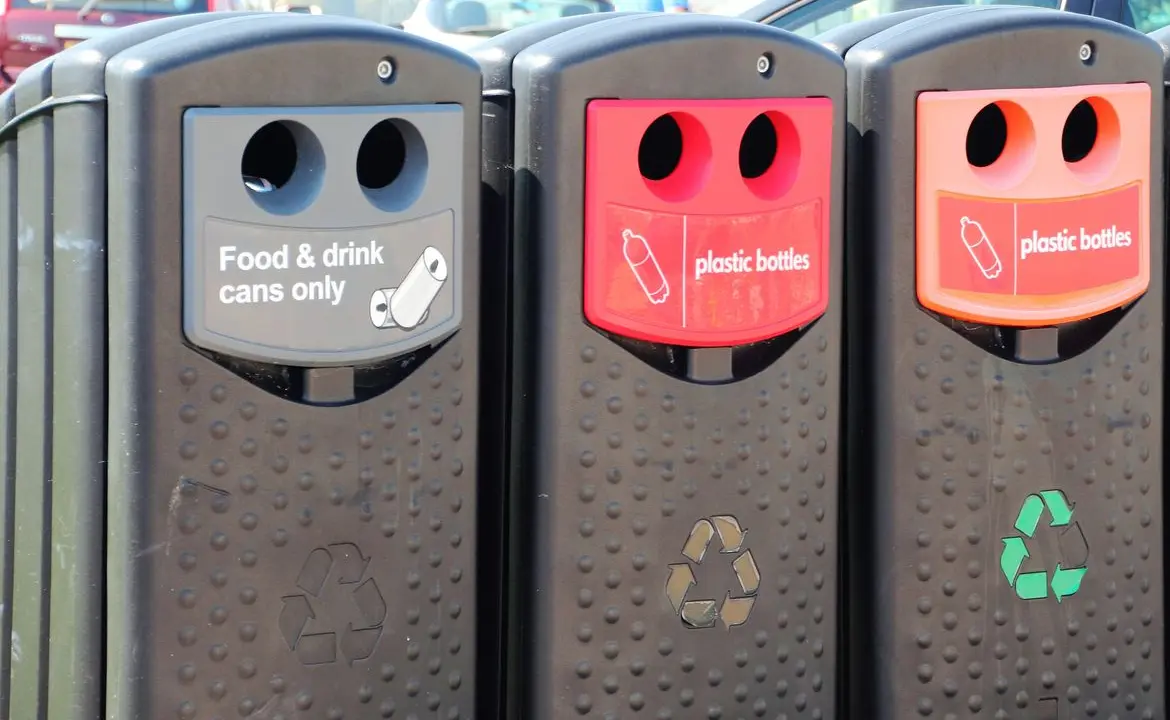 magali delmas and emma barnosky in ucla newsroom: to boost recycling, reward consumers with discounts, deals and social connections