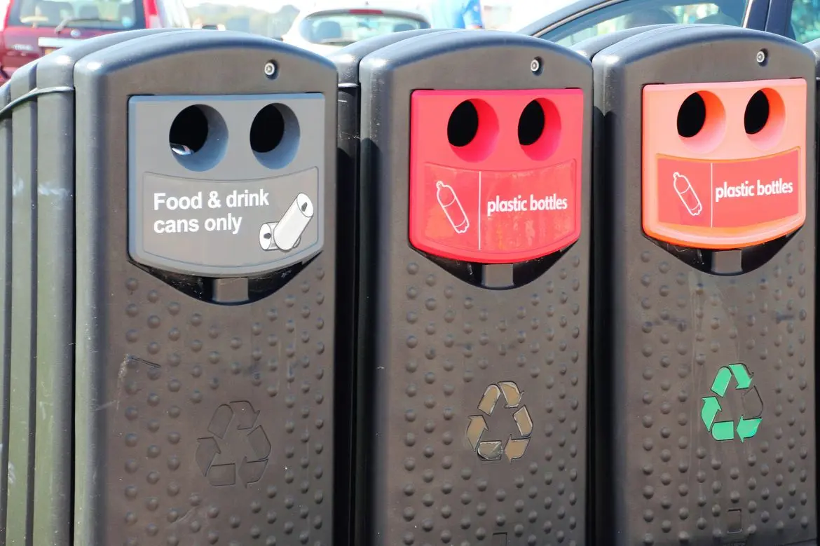 magali delmas and emma barnosky in ucla newsroom: to boost recycling, reward consumers with discounts, deals and social connections