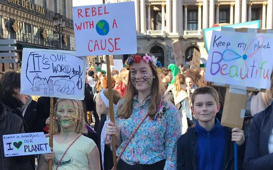 teenagers as energy conservation stewards