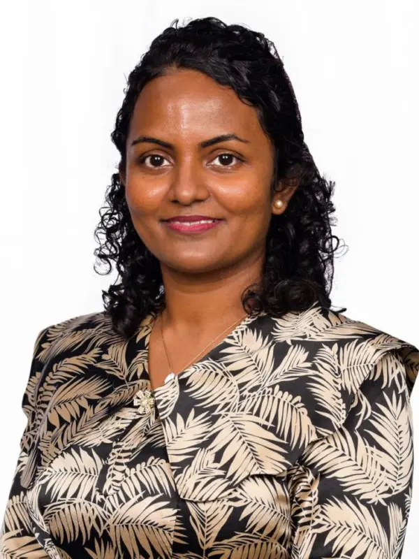 Minister-Shauna-pic