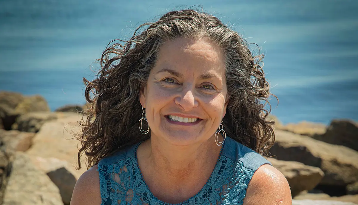 Catalina Martinez in front of the Ocean / Credit: Nora Lewis