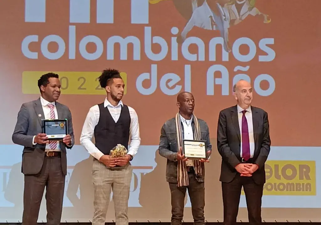Dr. Cristian Román-Palacios