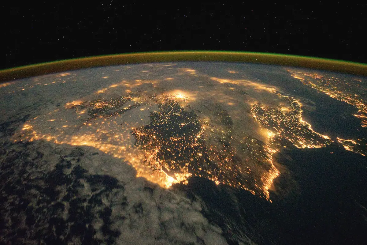 Iberian Peninsula at Night | NASA‘s Earth Observatory