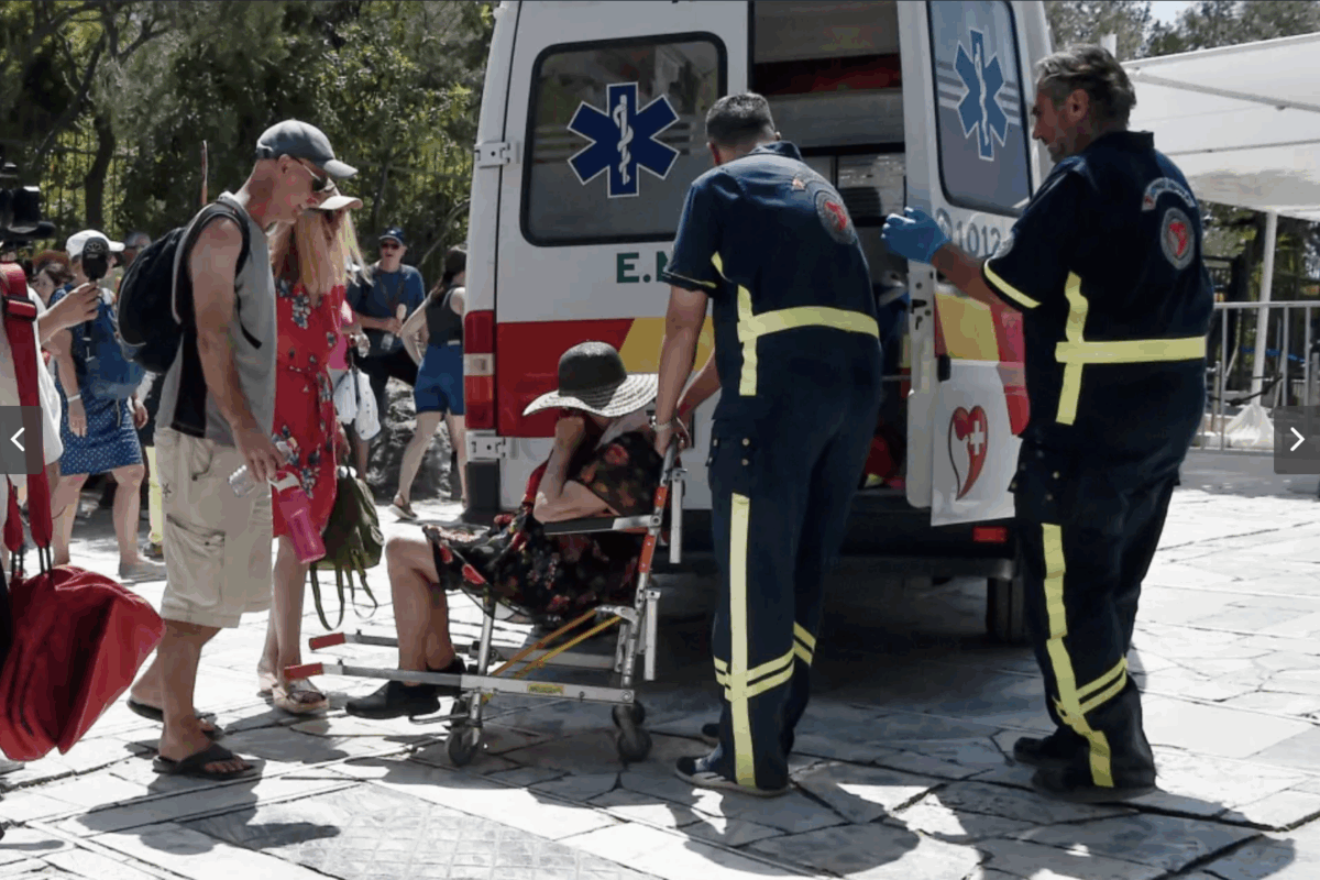 Heat sick, heat wave, ambulance, emt