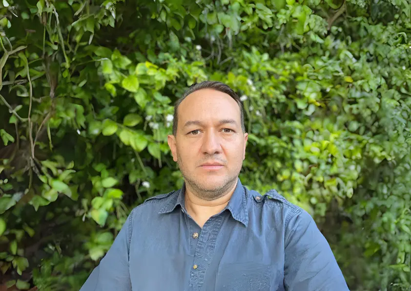 Felipe Zapata brings Latin American perspective as co-director of the Center for Tropical Research