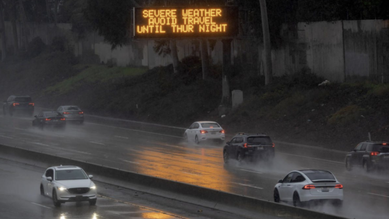 severe weather warning on freeway