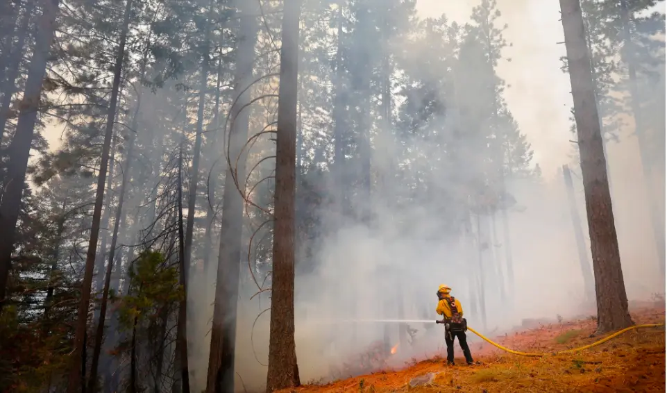 A firefighter working along Highway 32 in Butte County, Calif., on Saturday.Credit...Daniel Dreifuss for The New York Times