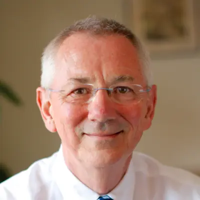Andrew Steer
