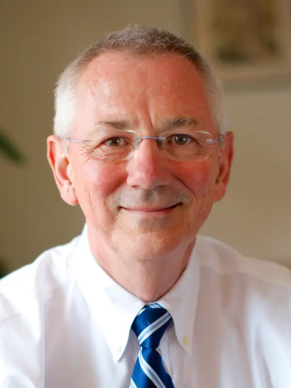 Andrew Steer