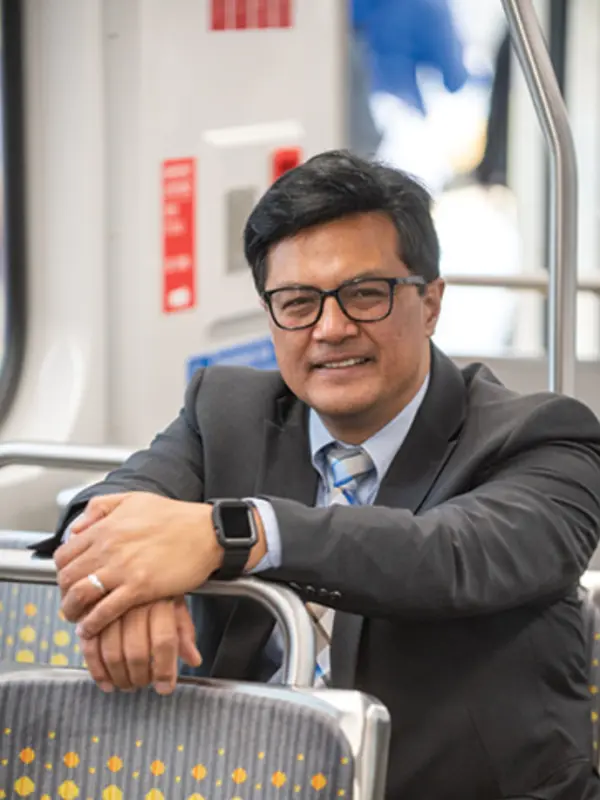 forward thinking graduate awarded for sustainable change-making at la metro