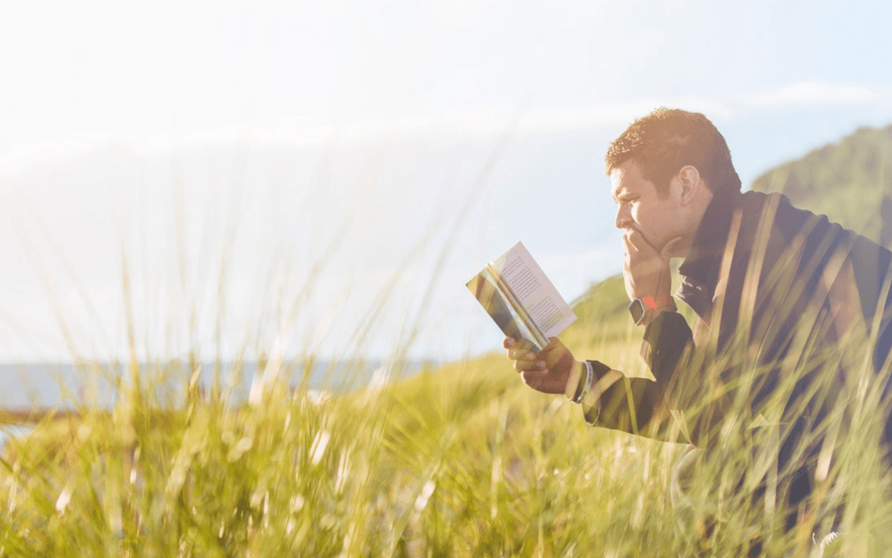 pritzker nominee, josé gonzález, in bay nature