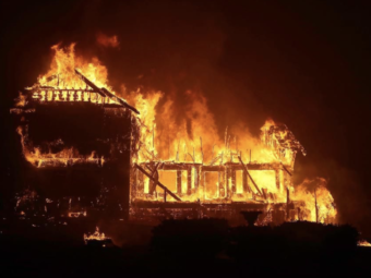 paradise burns as californian wildfire rapidly grows into an 18,000-acre beast