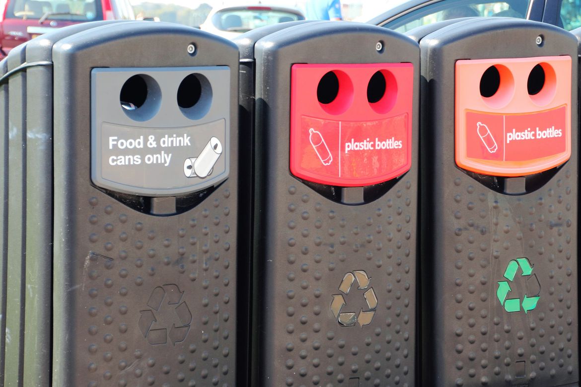 magali delmas and emma barnosky in ucla newsroom: to boost recycling, reward consumers with discounts, deals and social connections